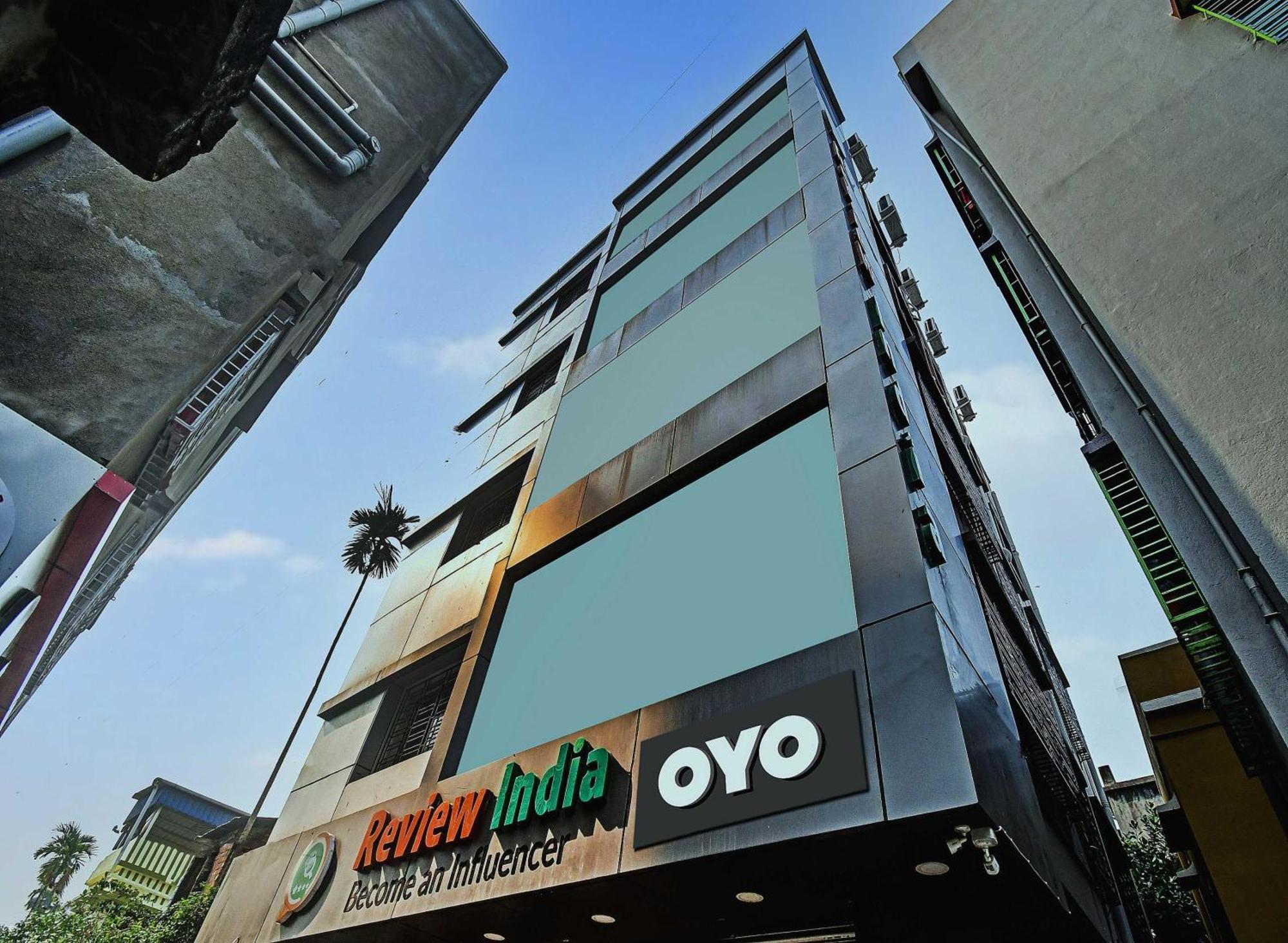 Collection O 7dayz Near Centre 2 3* Kolkata